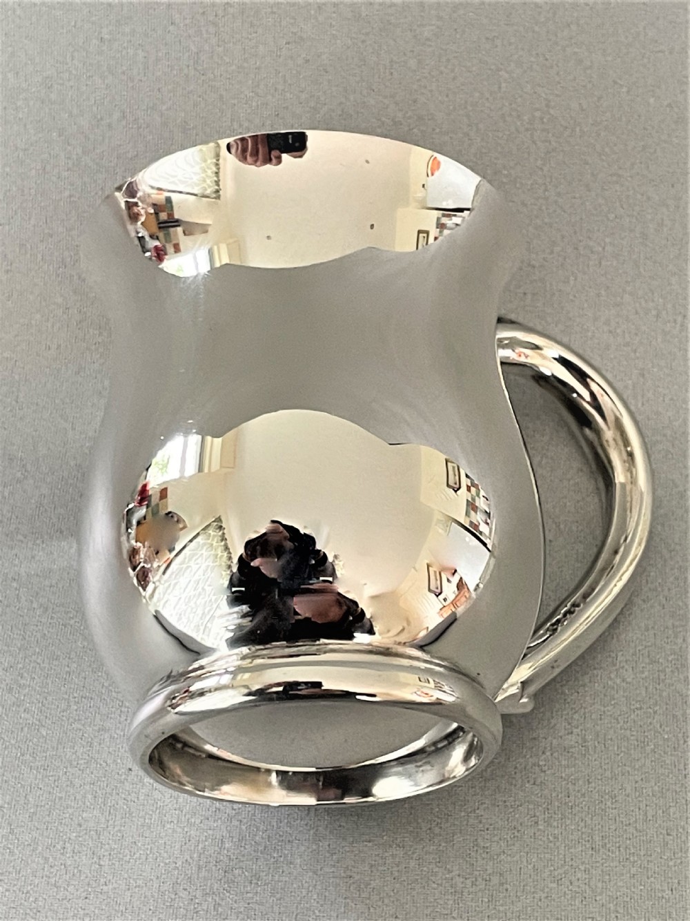 A Lovely Quality Small Silver Christening Mug View VI