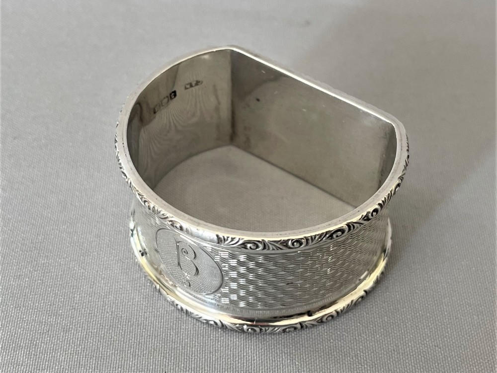 A Set Of 6 Boxed Art Deco Silver Napkin Rings View VII