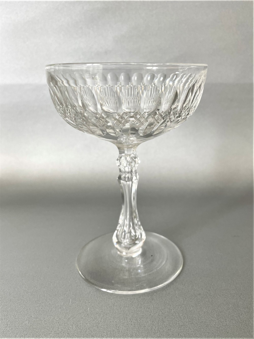 A superior harlequin set of 6 Victorian cut glass champagne coupes View IV