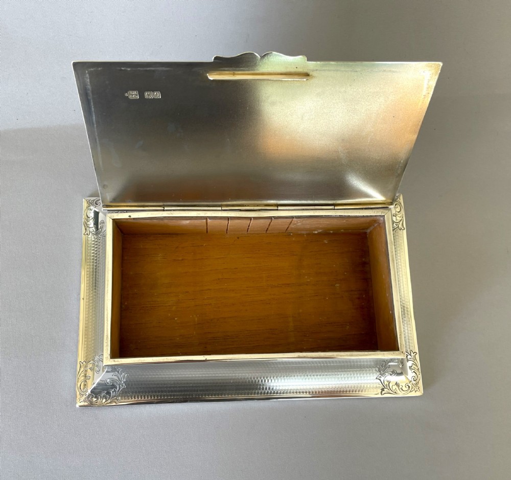 A magnificent Edwardian Sampson Morden large silver cigar box View VI