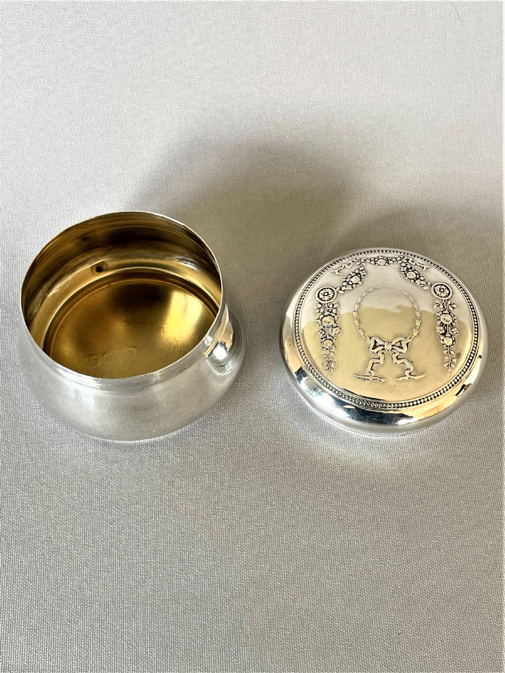 A charming Edwardian Silver Pill/trinket Pot View VI