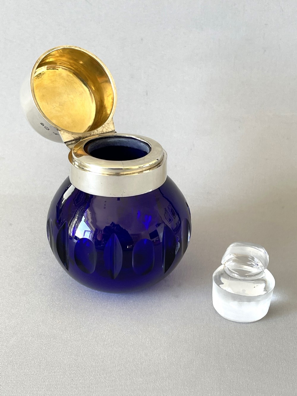 A gorgeous Victorian silver mounted cologne bottle View III
