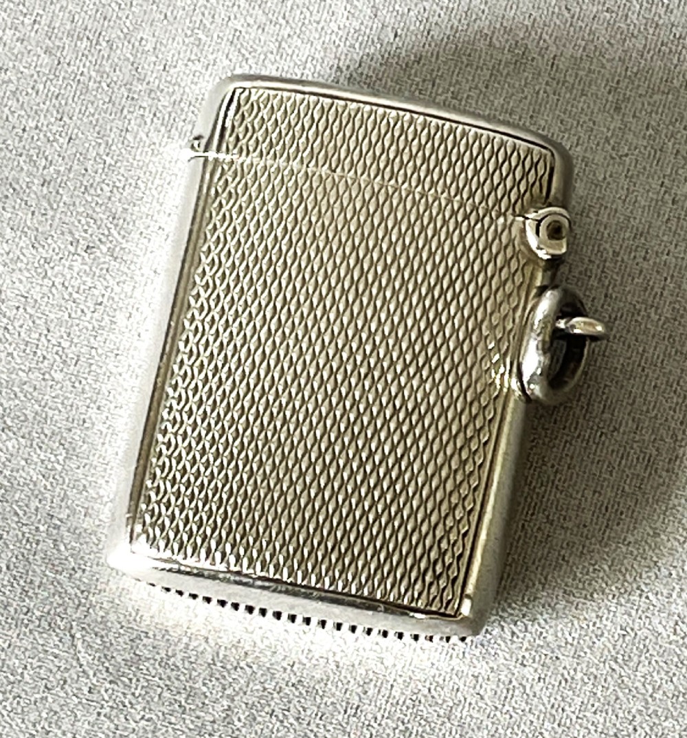 An appealing Edwardian silver vesta View II