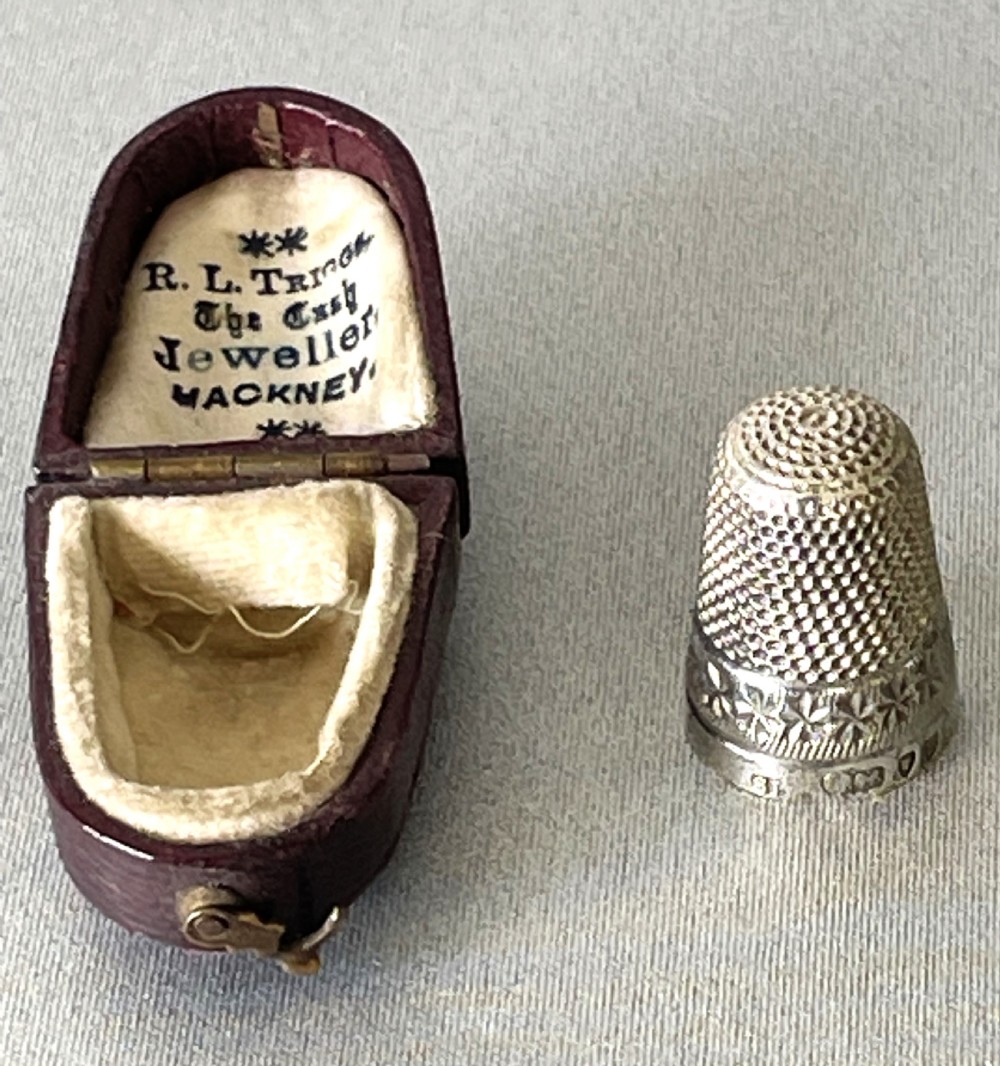 A charming Victorian cased silver thimble View III