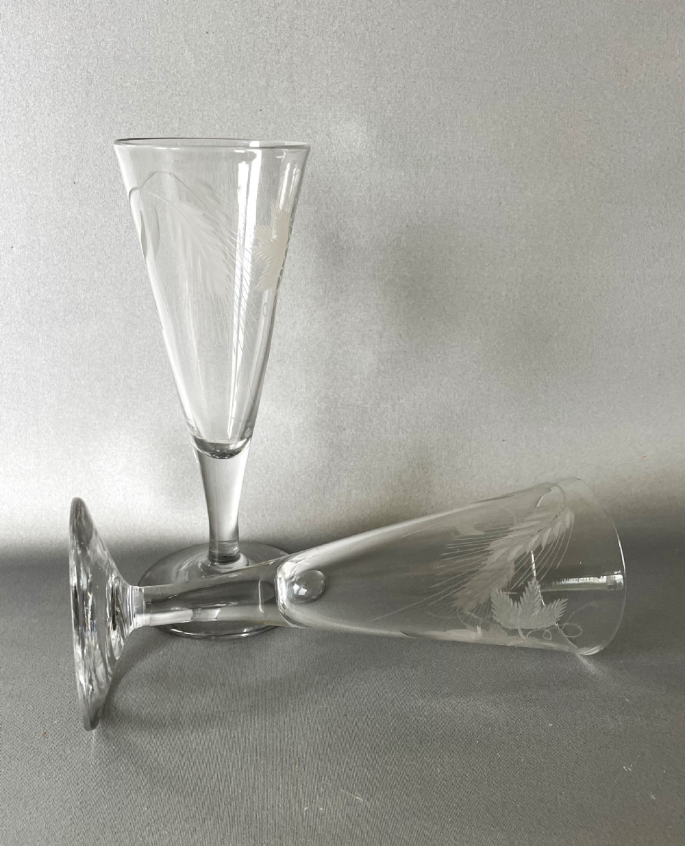 A fine pair of 18th Century etched ale glasses View IV