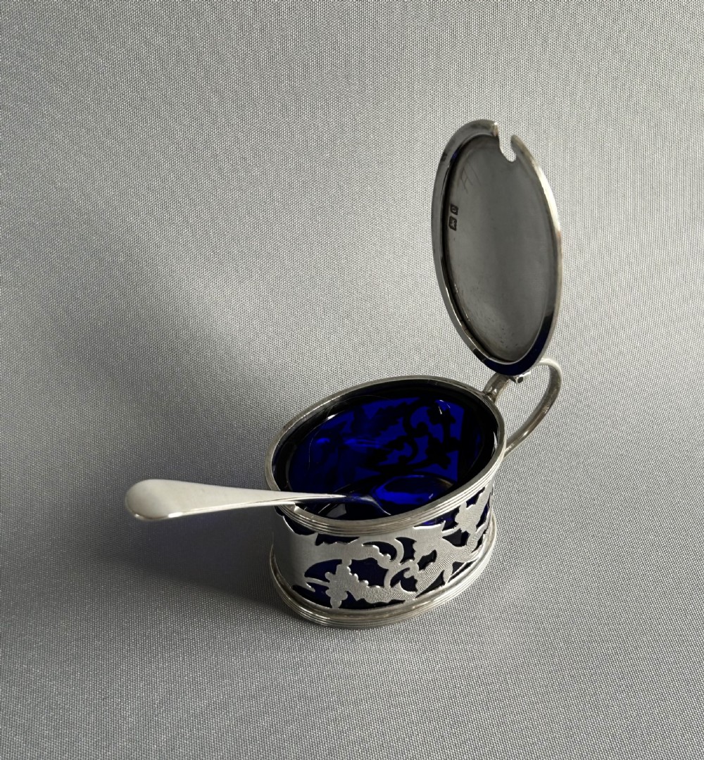 A pretty Edwardian silver mustard pot & spoon View III