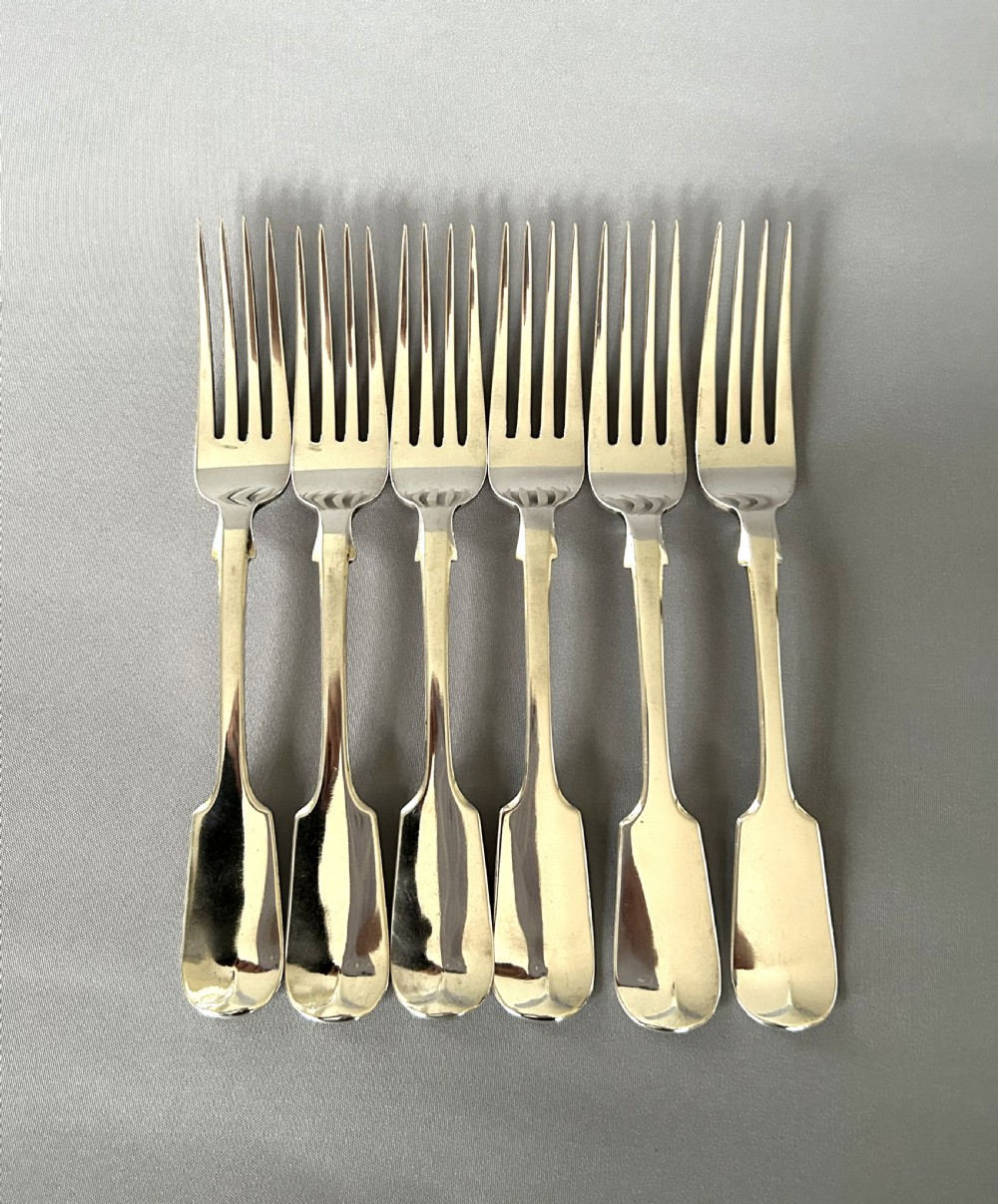 A substantial set of 6 early Victorian silver table forks View II