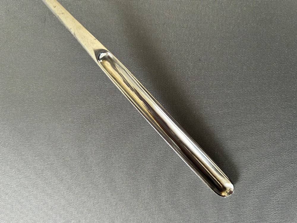A late 18th Century silver marrow scoop View V