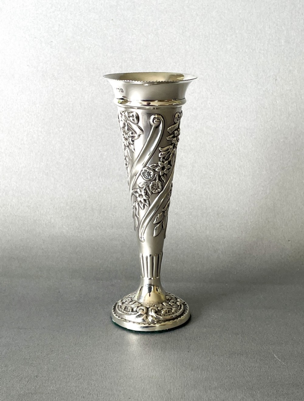 A Late Victorian Pretty Silver Bud/posy Vase