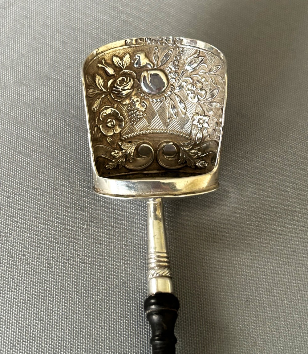A gorgeous early Victorian silver caddy shovel View III