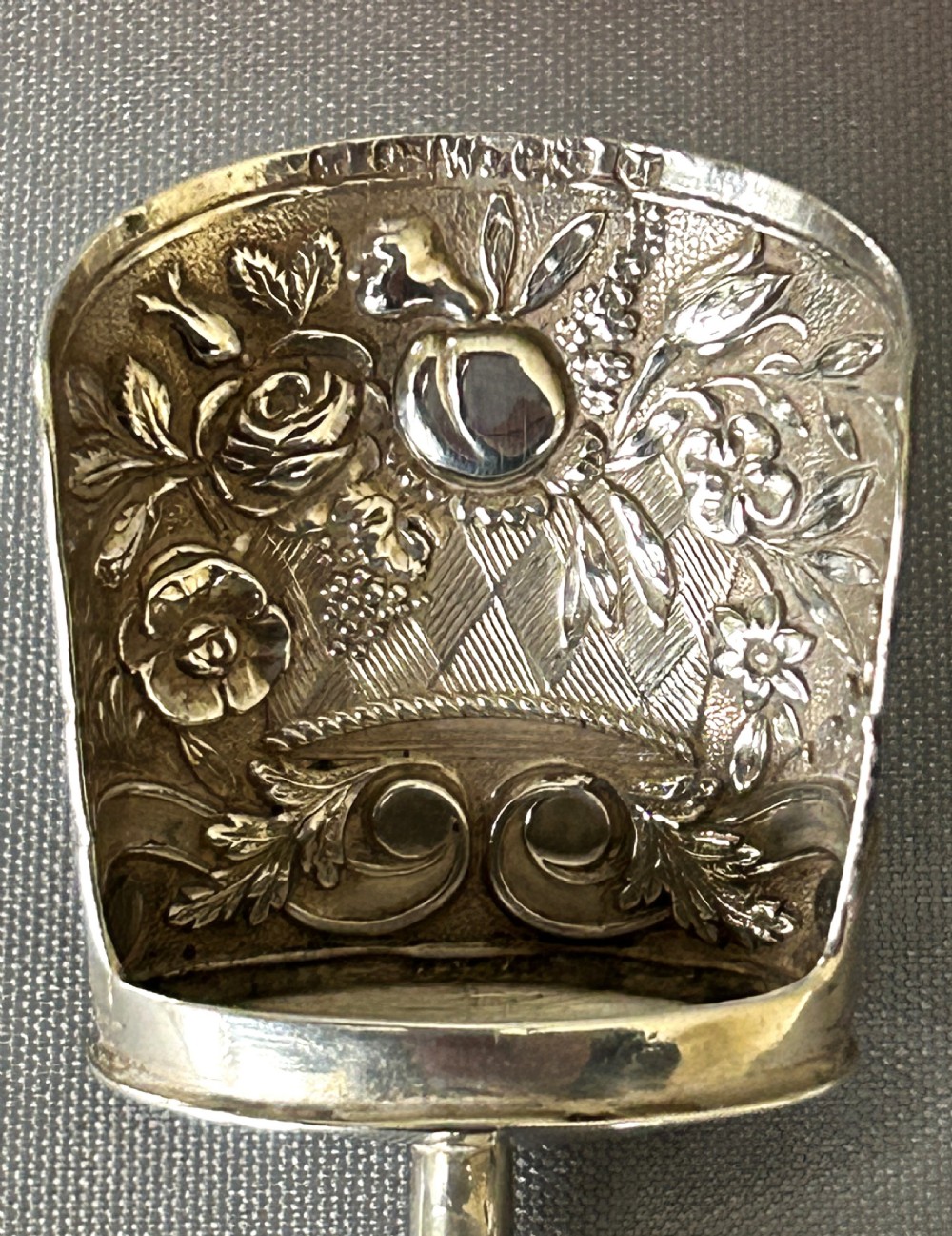 A gorgeous early Victorian silver caddy shovel View VIII
