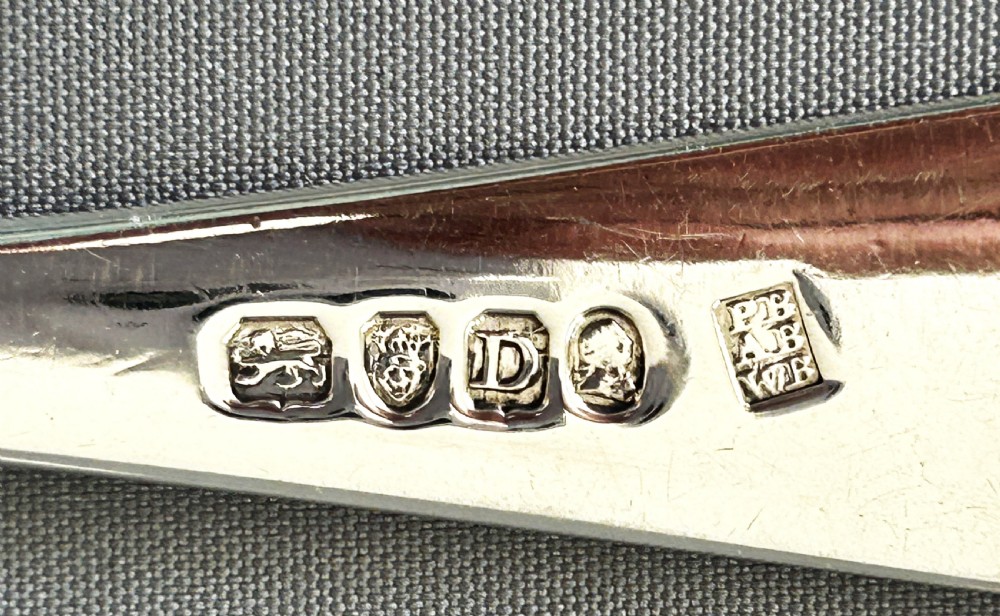 A set of 8 Bateman Family 18th Century tablespoons View V