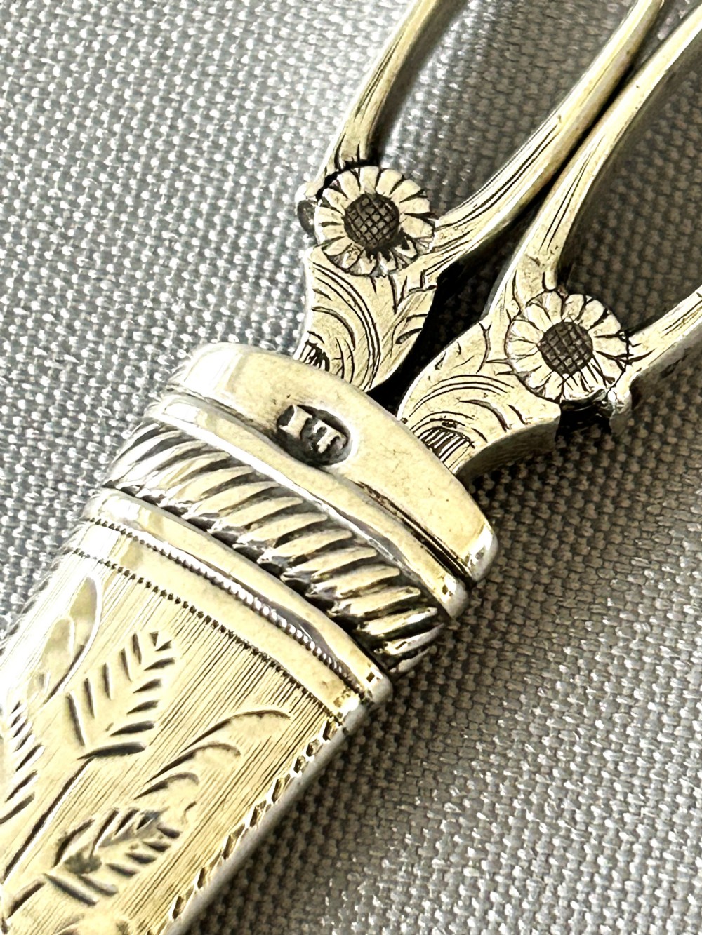 An exquisite pair of Georgian silver cased sewing scissors View IV