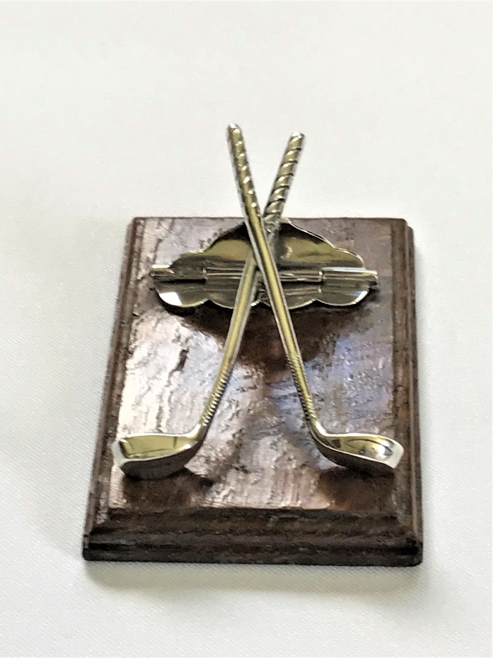 A rare Edwardian silver golfing desk clip View II