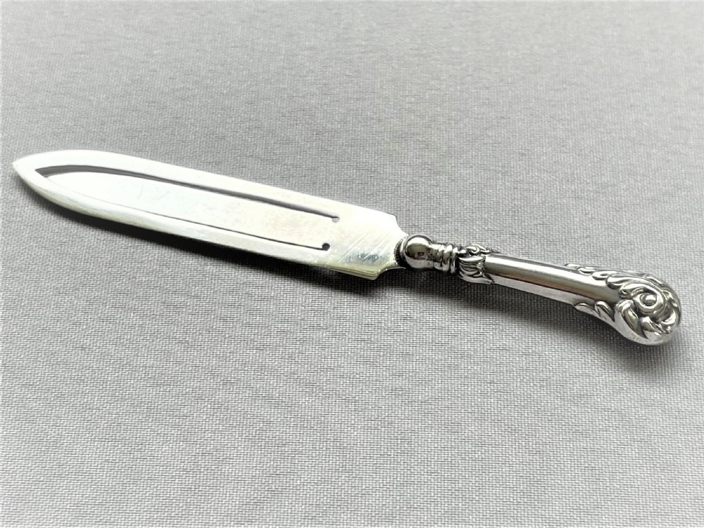 A gorgeous George V silver bookmark View IV