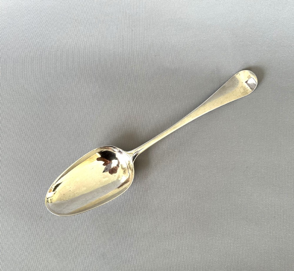 A fine 18th Century shell back silver table spoon
