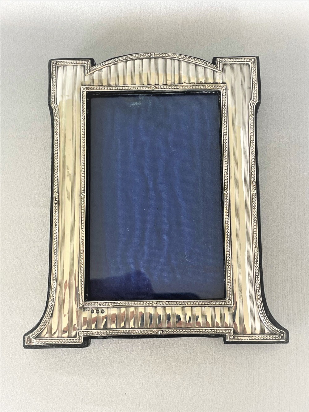 A handsome Art Deco silver photo frame View VI