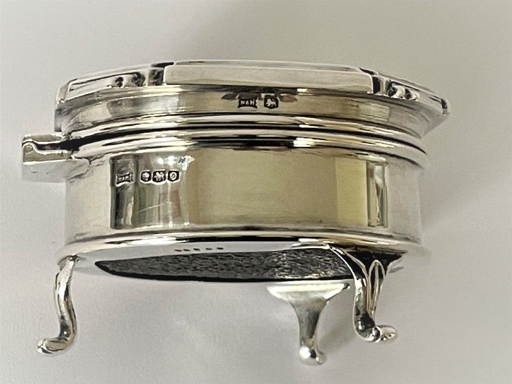 A stunning Art Deco silver cuff links/trinket box View VIII