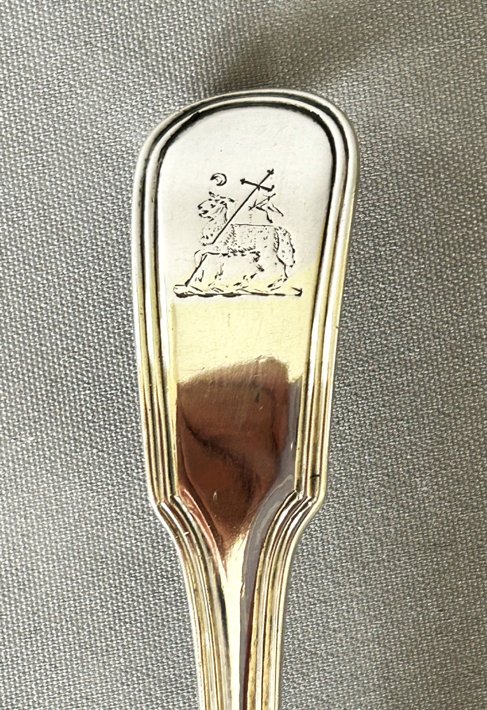 A superb Georgian silver Fiddle & Thread sifter spoon View III