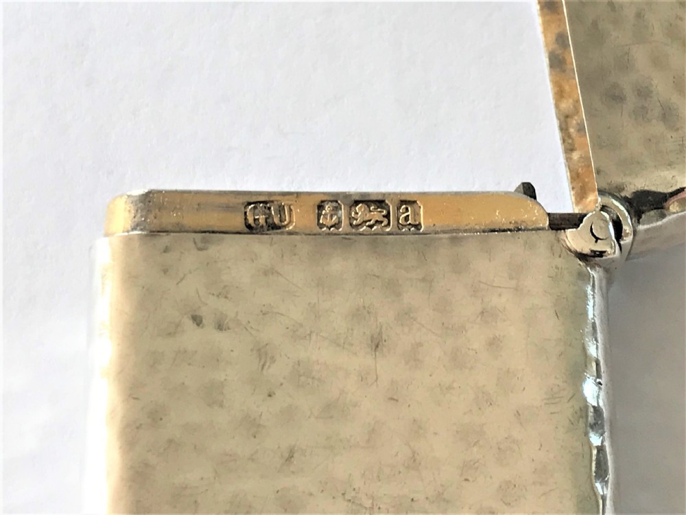 A late Victorian Arts & Crafts silver vesta View V