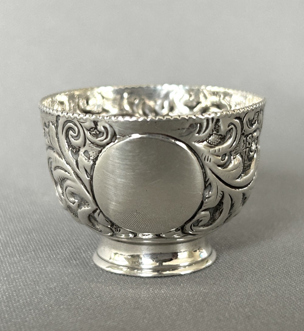 An exquisite Victorian silver miniature rosebowl View V