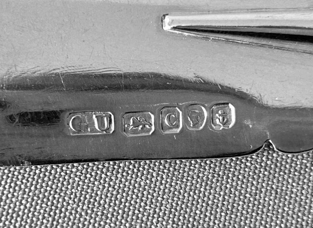 Early Victorian silver & mother-of-pearl butter knife View VI