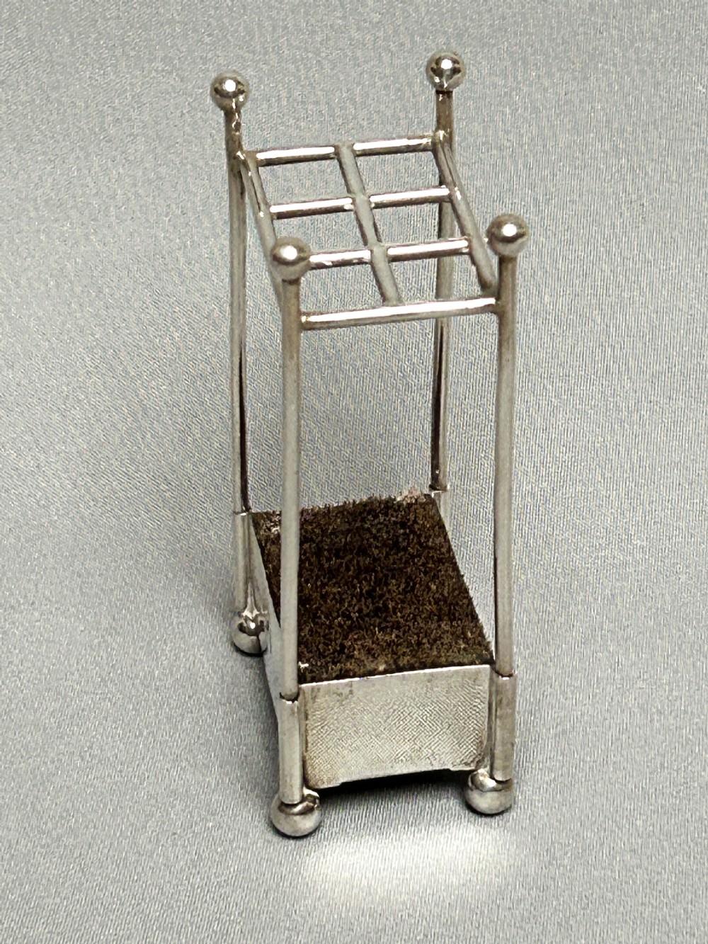 A rare novelty Edwardian silver 'stick stand' pen wipe View IV