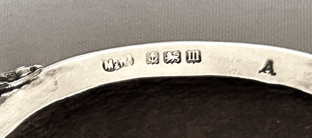 An exquisite silver & tortoiseshell trinket box View VIII