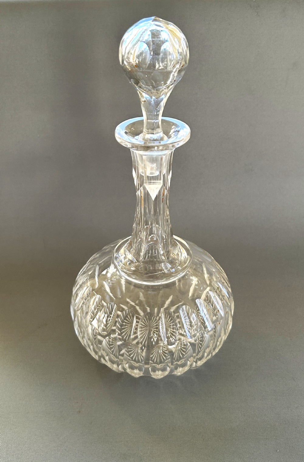 An attractive Victorian cut glass decanter
