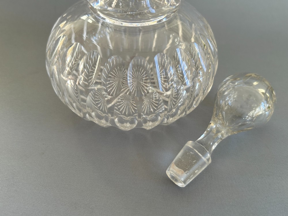 An attractive Victorian cut glass decanter View IV