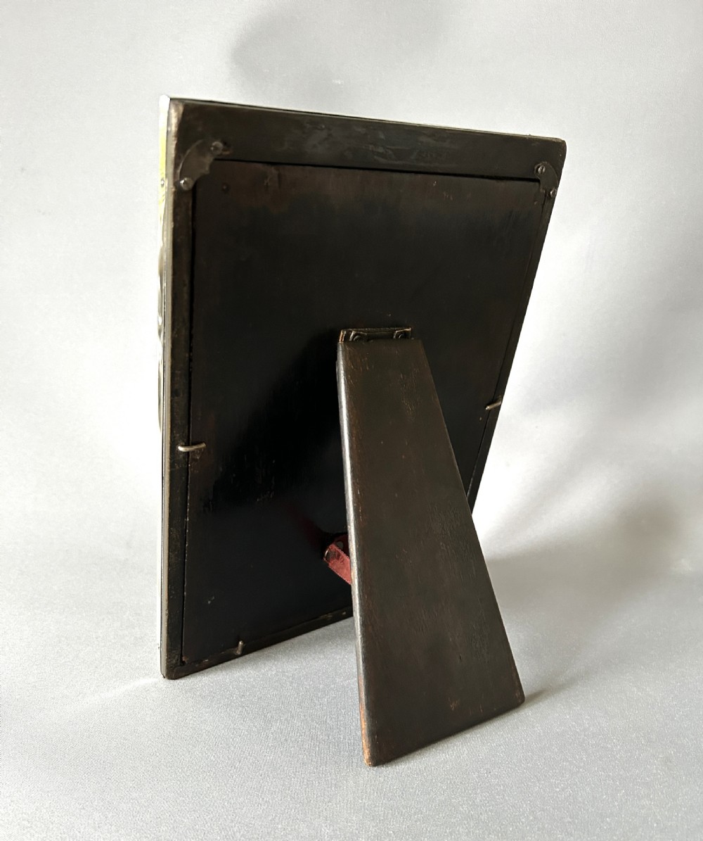 A large Art Deco period silver photo frame View V