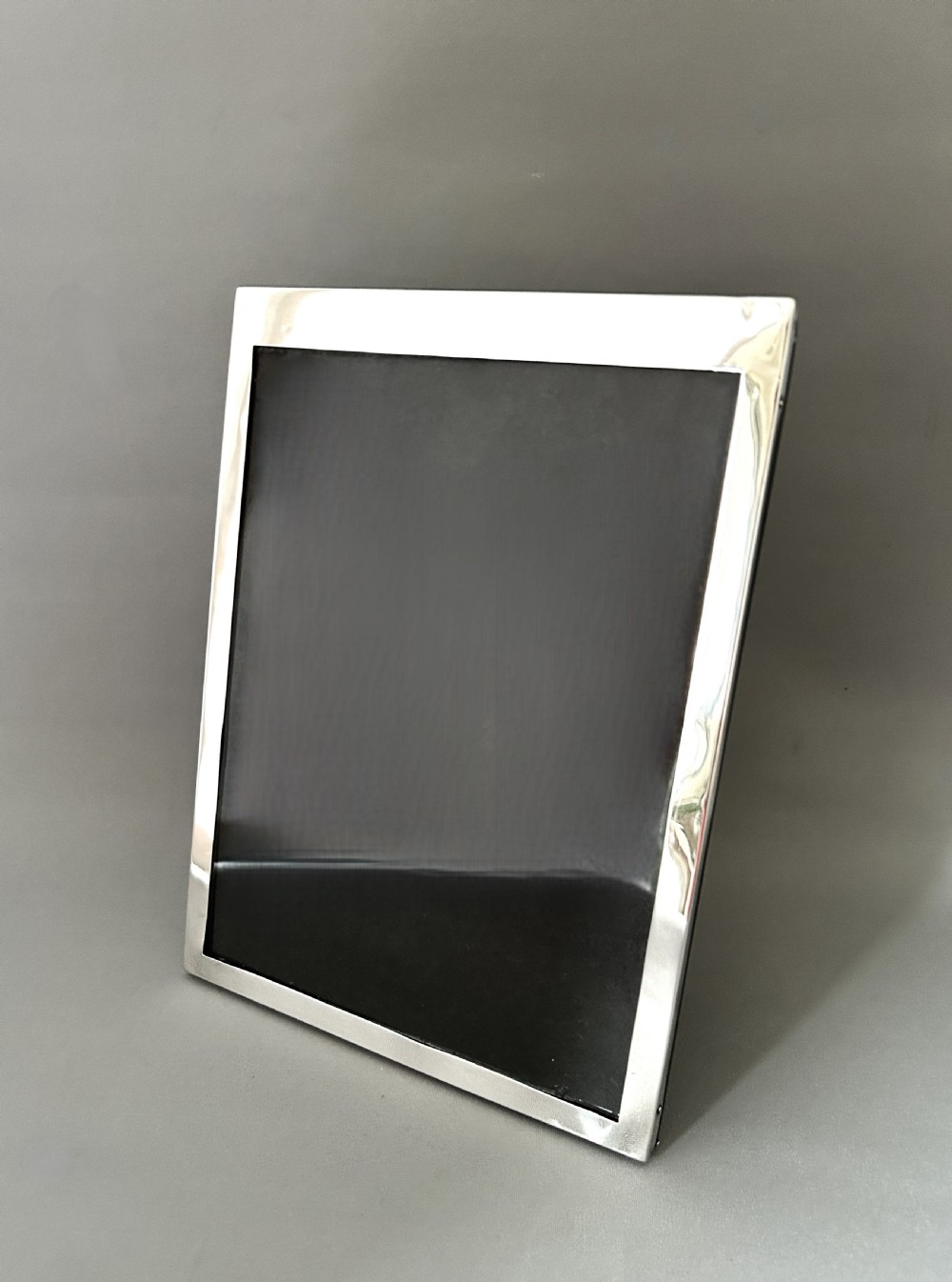 A large Art Deco period silver photo frame View VI