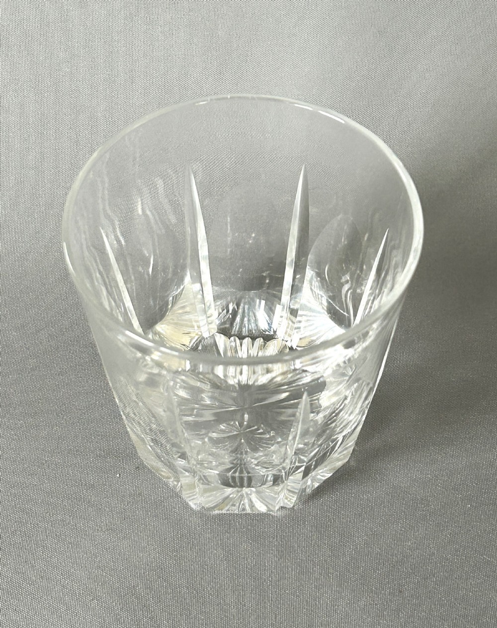 Handsome Victorian cut glass Whisky tumbler View II