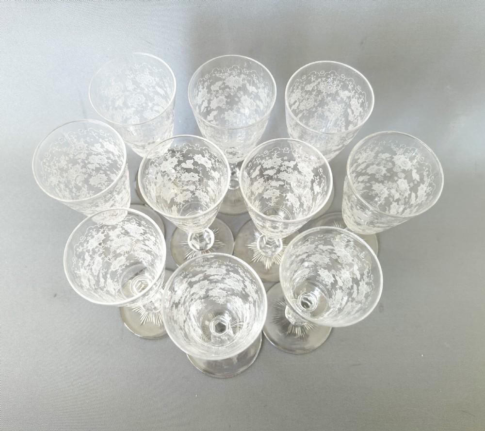 A stunning set of 10 Edwardian dessert wine flutes View V