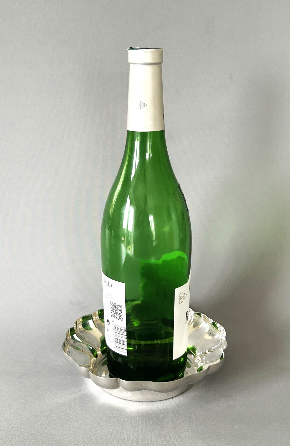 A handsome vintage silver wine bottle/decanter coaster View XI