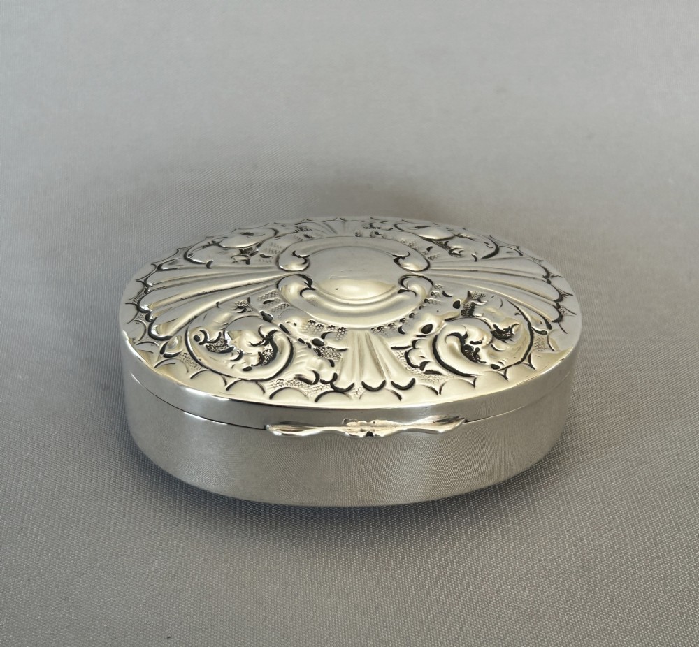 A gorgeous late Victorian silver gilt soap box