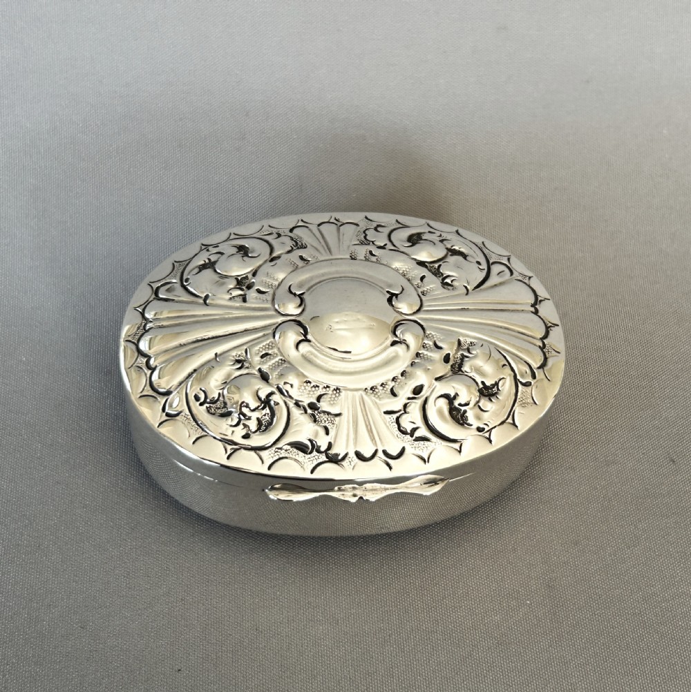 A gorgeous late Victorian silver gilt soap box View II