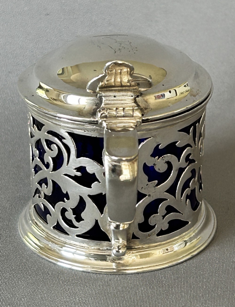 A superb Early Victorian pierced silver drum mustard pot View VIII