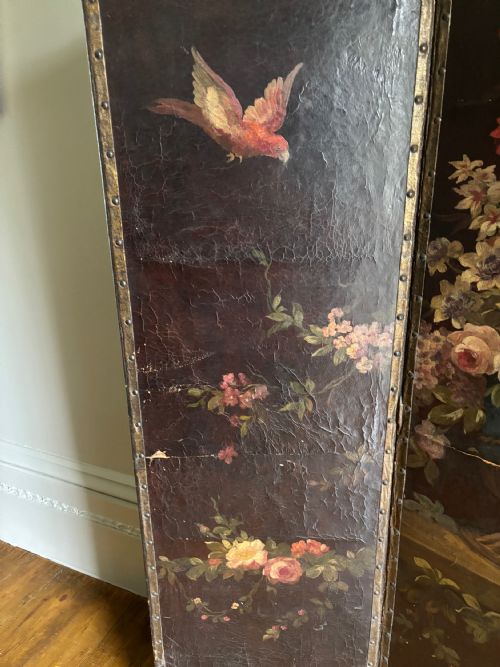 A THREE FOLD LEATHER GREEN HAND PAINTED C1880 - ADDITIONAL PHOTO 2