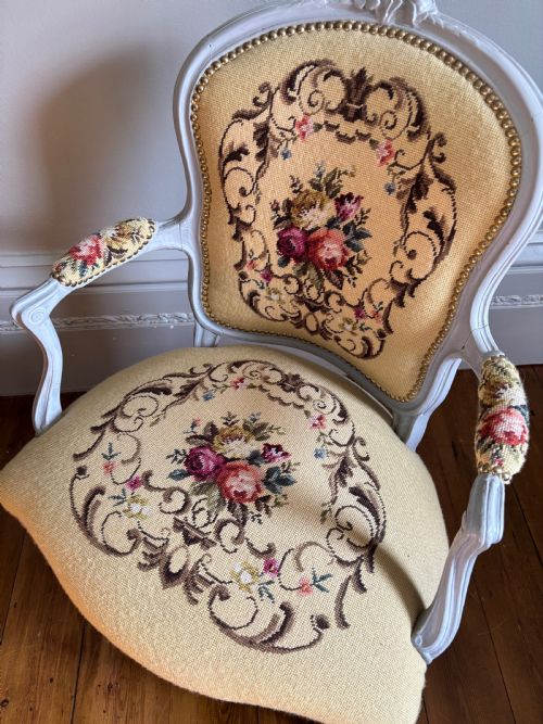 A PAINTED FRENCH OPEN ARM CHAIR WITH NEEDLEPOINT PANELS CIRCA 1880 - ADDITIONAL PHOTO 1