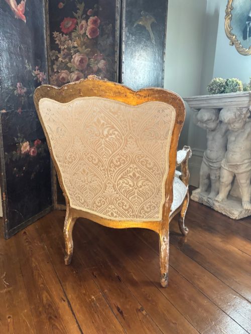 AN ELEGANT LOUIS VX STYLE GILTWOOD OPEN ARMCHAIR IN THE MANNER OF BLAISE MAUCUY - ADDITIONAL PHOTO 8