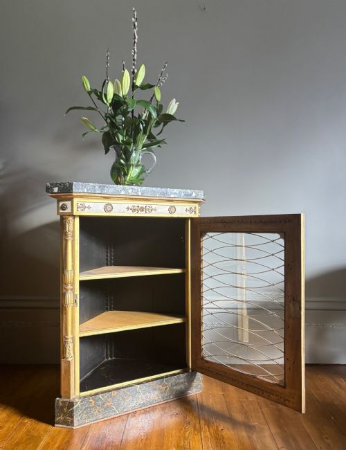 REGENCY PERIOD ITALIAN CORNER CUPBOARD - ADDITIONAL PHOTO 10