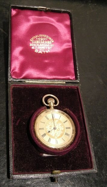 18ct Gold Pocket Watch with Case
