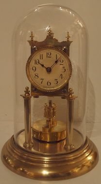 A 400 Day Torsion Clock