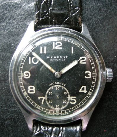 A German Military Issue Gents Wristwatch