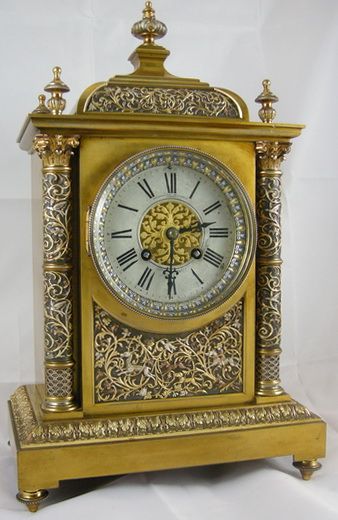Mantel Clock with Fine Fretwork