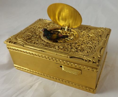 A Fine Quality Gilt Brass Singing Bird Box Automatum