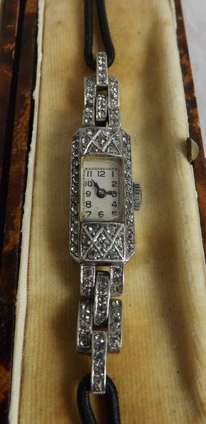 Ladies Silver Wristwatch