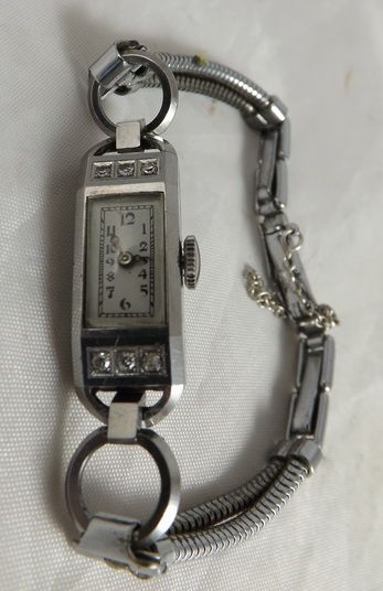 Ladies Art Deco Wristwatch