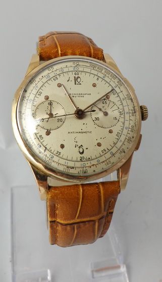 18k Gold Gents 1945 Chronograph Wristwatch